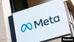 រូប​ឯកសារ៖ ស្លាកសញ្ញា​ក្រុមហ៊ុន Meta ដែល​គ្រប់គ្រង​បណ្តាញ​សង្គម​ហ្វេសប៊ុក និង Instagram។