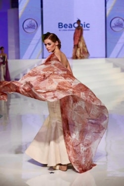 Salah satu disain busana Linna. (Foto: Courtesy)