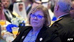 美国务院负责近东事务的助理国务卿利夫在巴林出席麦纳麦对话论坛。 (2024年12月6日)