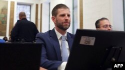 Erik Tramp tokom svedočenja pred sudom u Njujorku (AFP/Shannon Stapleton)