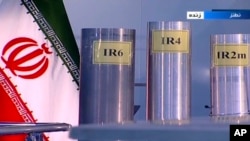 ARHIVA: Centrifuge u iranskom nuklearnom postrojenju Natanc (Foto: IRIB via AP)