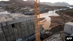 Hoton wata gada a kasar Habasha inda ake aikin samar da wutar lantarki. 