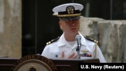 美国海军少校爱德华·林(Edward Lin)