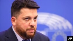 ARHIVA - Leonid Volkov, saradnik preminulog ruskog opozicionara Alekseja Navalnog (Foto: AP/Jean-Francois Badias)