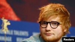 Ed Sheeran saat menghadiri Berlinale International Film Festival ke-68 di Berlin, Jerman, 23 Februari 2018. (Foto: dok)
