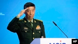 Menteri Pertahanan Li Shangfu hadir dalam Forum Militer Internasional 2023 di Moskow, Rusia, pada 15 Agustus 2023. (Foto: AP/Alexander Zemlianichenko)