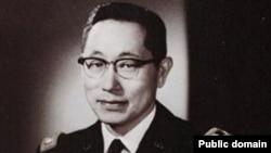 한국계 미국인으로 한국전쟁에서 활약했던 고 김영옥 미 육군 대령.