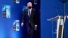 Predsednik SAD Džo Bajden dolazi na konferenciju za štampu tokom samita NATO, u sedištu Alijanse u Briselu, 14. juna 2021.(Foto: AP Photo, Patrik Semanski)