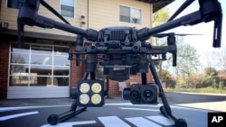 配备热成像摄像机的中国大疆无人机（2018资料照片）