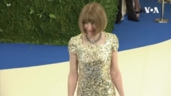 VOA英语视频: 弗洛伊德之死引发的抗议震撼媒体和娱乐业 VOA英语视频: 弗洛伊德之死引发的抗议震撼媒体和娱乐业