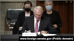 Kristofer Hil na pretresu u Odboru za spoljne poslove u Senatu, 14. decembar 2021.