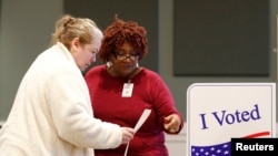 Glasanje na primarnim izborima u Južnoj Karolini (Foto: Rojters/Lucas Jackson) 