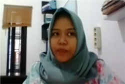 Orin Gusta Andini aktivis SAKSI, Unmul, Samarinda, Kaltim. (Foto: VOA/Nurhadi Sucahyo)