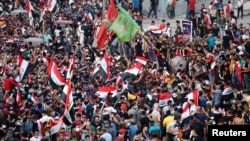 Demonstranti u Bagdadu protestvuju zbog korupcije, nezaposlenosti i loših usluga. 