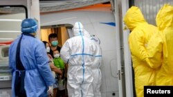 厦门航空的专机1月31日把在曼谷和马来西亚的中国公民送回到武汉。