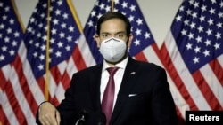 美联邦参议员鲁比奥在国会山 （2020年10月21日）