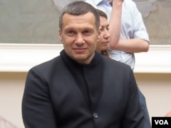 亲克里姆林宫著名电视主持人索洛维约夫(美国之音白桦拍摄)