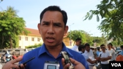 រូបឯកសារ៖ លោក ​អំ សំអាត មន្រ្តី​ជាន់ខ្ពស់​ផ្នែក​អង្កេត​នៃ​អង្គការ​ការពារ​សិទ្ធិ​មនុស្ស​លីកាដូ។