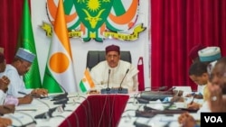 Ganawarsa da Bazoum Mohamed da shugabanin kungiyoyin farar hula 