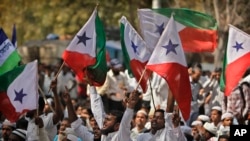 Muslim India dari kelompok "Front Populer" melakukan aksi unjuk rasa menuntut tindakan afirmatif oleh pemerintah India dalam lapangan kerja dan pendidikan bagi kaum Muslim di negara itu (foto: dok). 