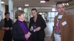 Američka senatorka i ambasador obišli birališta