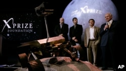 Astronaut sa misije Apolo, Baz Oldrin sa predstavnicima Gugla i fondacije XPrize