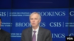 卜睿哲，布鲁金斯学会东亚政策中心主任 (美国之音钟辰芳拍摄)