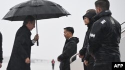 美国国务卿安东尼·布林肯2024年12月11日在马里兰州安德鲁斯联合基地登上飞机前往约旦。