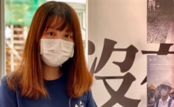 本土青年意志发言人张心怡表示，活动希望透过以物易物的方式，找到抗争运动的共鸣。 (美国之音 汤惠芸拍摄)