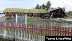 Kondisi Bangunan SDN Negeri 2 Langaleso, Kecamatan Dolo, Kabupaten Sigi Sulawesi Tengah yang rusak akibat gempa bumi 28 September 2018. (Foto: VOA/Yoanes Litha)