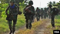 Pasukan TNI dalam latihan Pasukan Pemukul Reaksi Cepat (PPRC) di Poso, 31 Maret lalu. (Foto: dok.)