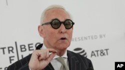 政治咨询人士罗杰·斯通 (资料照片)