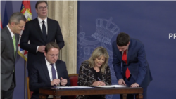 Oliver Varhelji i ministarka za evrointegracije Srbije Jadranka Joksimović potpisali su finansijski sporazum