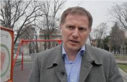 Dragiša Mijačić, direktor Instituta za teritorijalni ekonomski razvoj. (Foto: Rade Ranković, VoA)