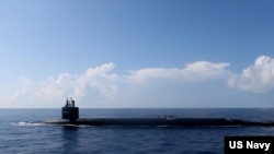 资料照片：美国罗德岛号核动力潜艇（美国海军2010年8月）