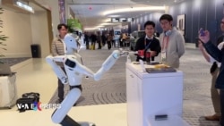 Robot học từ Internet, tự dạy lẫn nhau