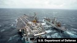 美国罗斯福号航空母舰 （美国国防部照片）