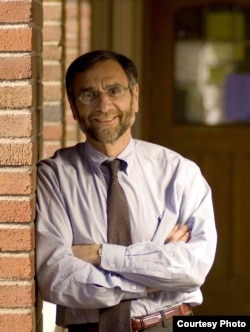 纽约拿撒勒学院院长达恩•布雷弗曼