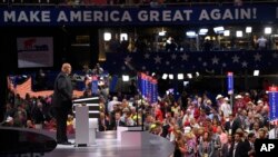 Sadžid Tara, osnivač organizacije "Američki muslimani za Trampa" drži govor na republikanskoj konvenciji. 