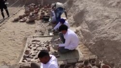 Egypte : Découvertes des tombes et œuvres d'art des XVe et XVIIIe dynasties