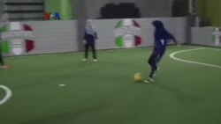 Futsal Hibur Pengungsi Muda Hazara