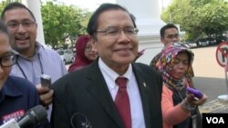 Menteri Koordinator Bidang Kemaritiman dan Sumber Daya Rizal Ramli. (VOA/Ahadian Utama)