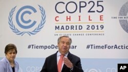 Sekjen PBB Antonio Guterres dalam konferensi pers KTT COP25 di Madrid, Spanyol, 1 Desember 2019. 