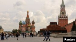 ARHIVA: Crveni trg u Moskvi i Kremlj (Foto: REUTERS/Evgenia Novozhenina)