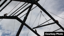 Pembangkit Listrik Tenaga Panas Bumi Ulubelu di Lampung. (Foto: Dok)