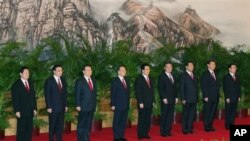 2007年中共17大后九常委亮相(资料照片)