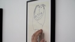 Touching Beauty: The Met Allows Blind Art Lovers to Feel The Art