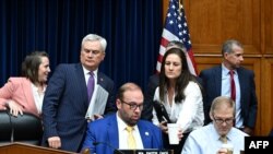 Republikanci tek treba da otkriju navodne dokaze o Bajdenovom prekršaju nakon meseci početnih istraga koje su proizvele hiljade stranica finansijske dokumentacije. (Foto: Mandel NGAN/AFP)