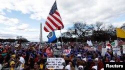 Protivnici abortusa na tradicionalnom "Maršu za život" u Vašingtonu 20. januara 2023. 