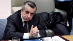 Podele između predsednika i premijera odražavaju se i na odgovor na pandemiju, ukidanje uvedenih carina i nastavak dijaloga: Zahir Tanin